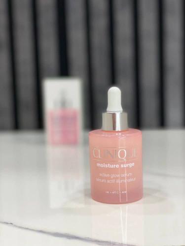 سرم آبرسان و درخشانکننده Active Glow کلینیک